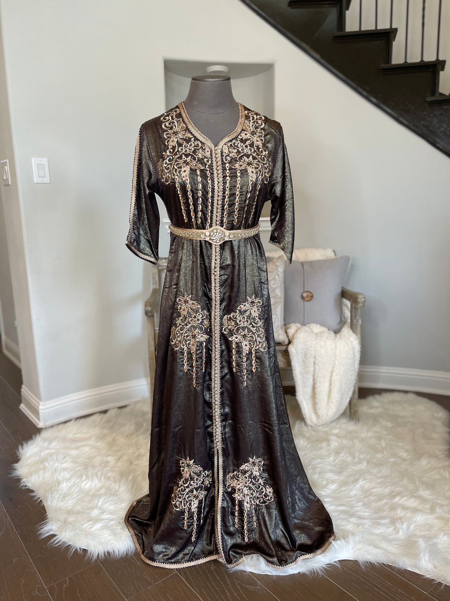 SILKY CAFTAN