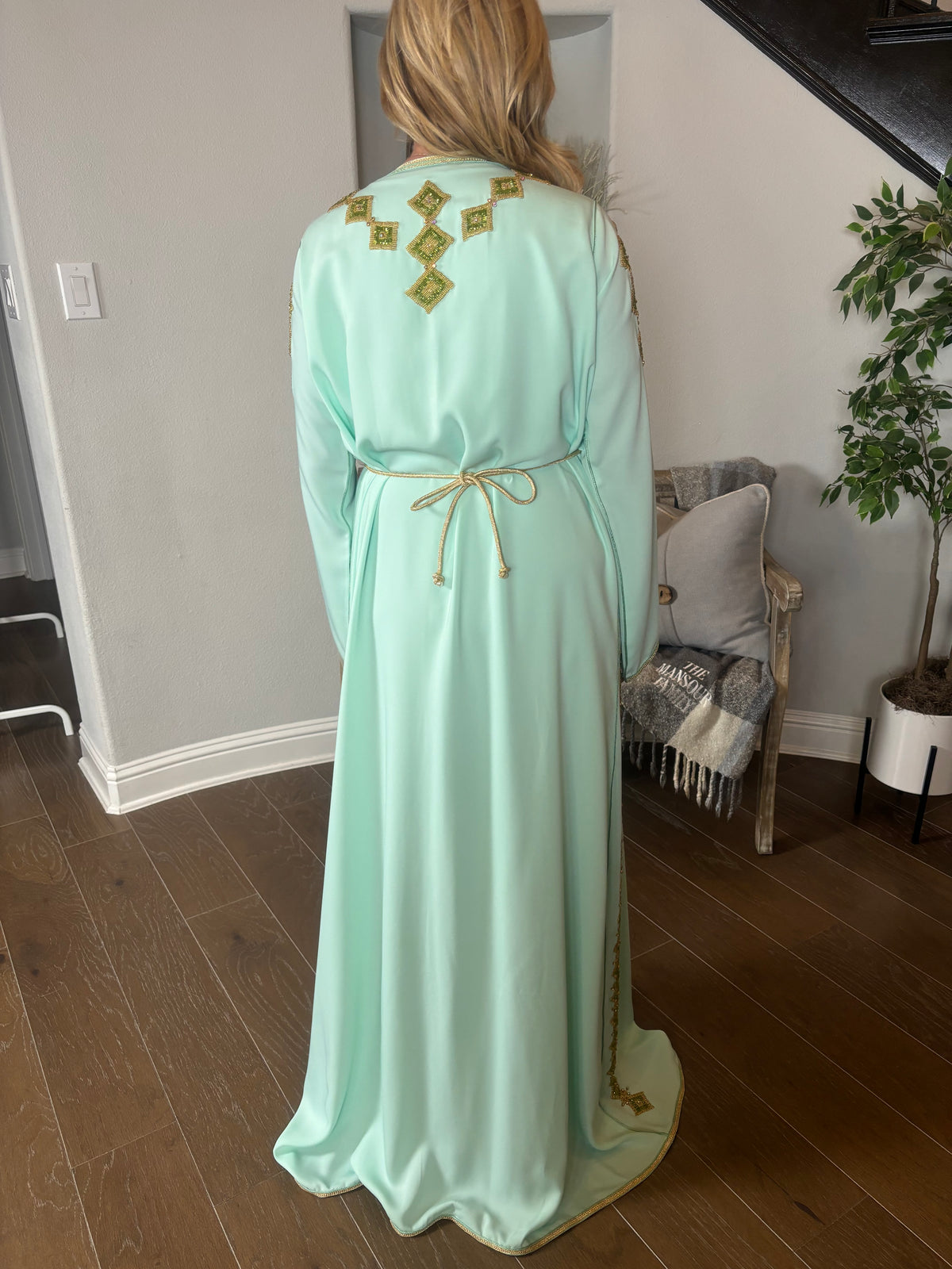Ice Mint Geometric Takchita