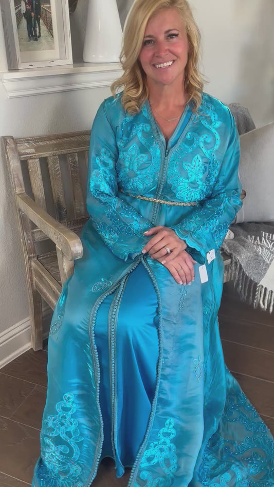 Blue Lagoon Embroidered Takchita.