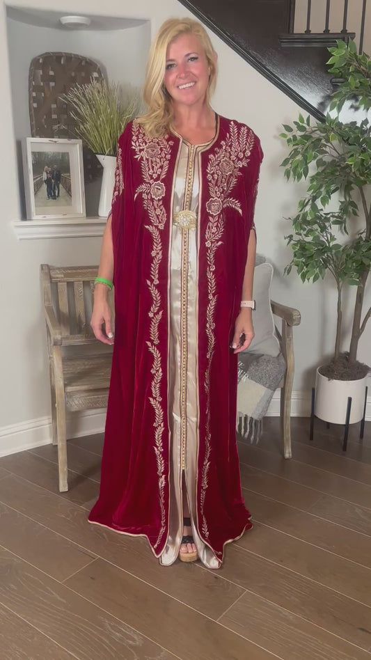 Burgundy Velvet Cape Takchita.