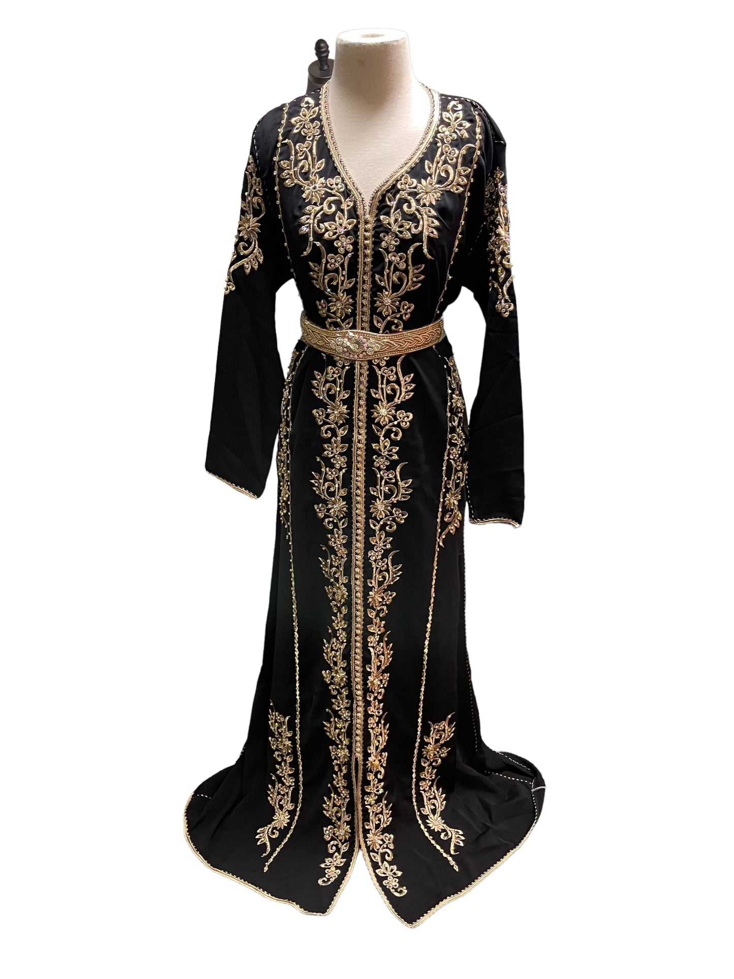 BLACK CAFTAN EMBROIDERY