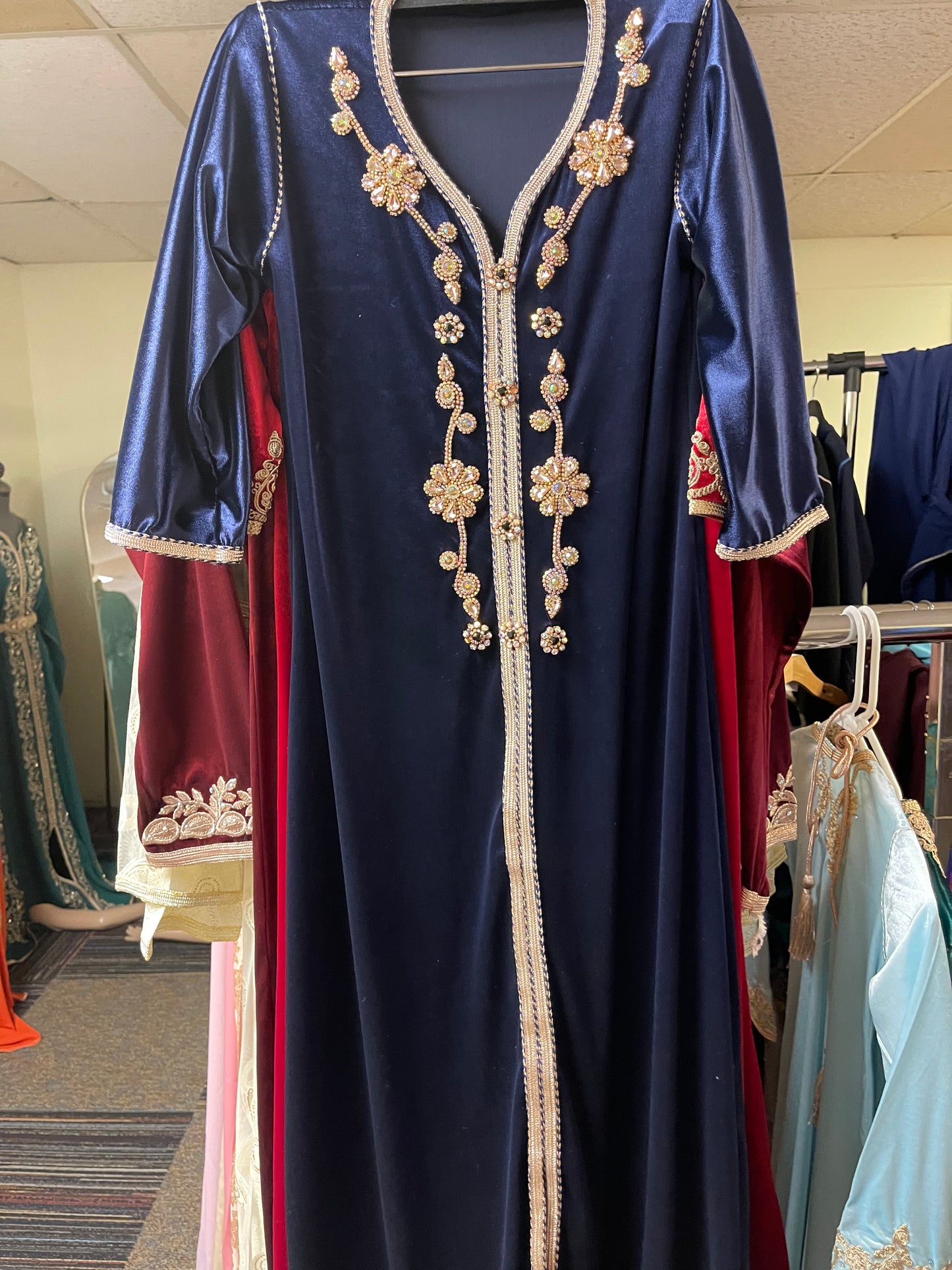 GIRLS caftans/jellabas c