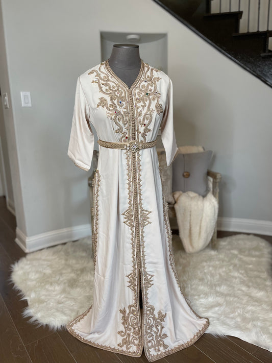 Caftan with 4 fils and beads