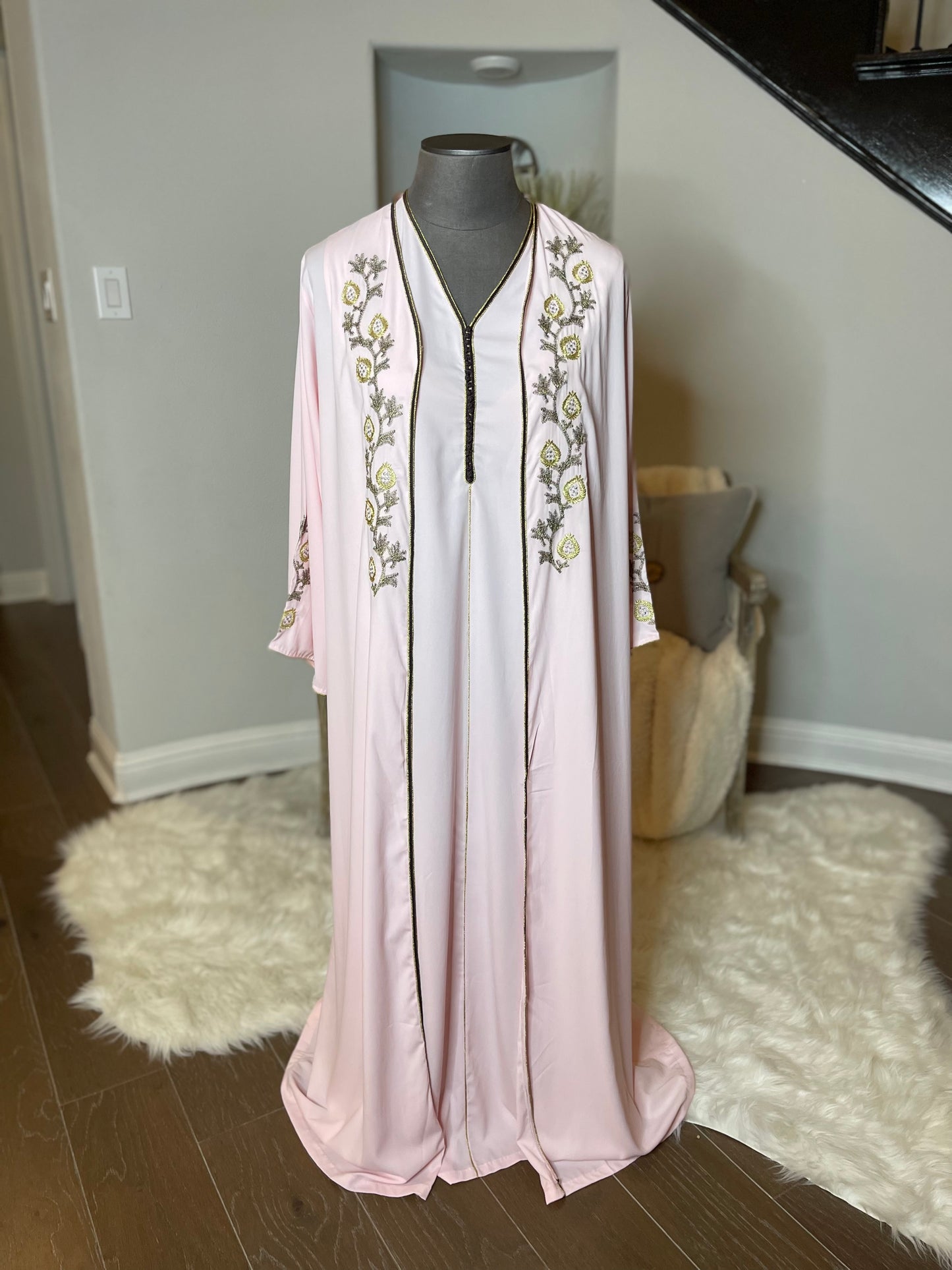 BEAUTIFUL SILKY CREPE SET