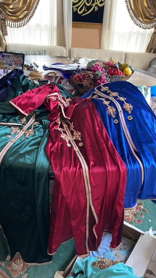 GIRLS caftans/jellabas c