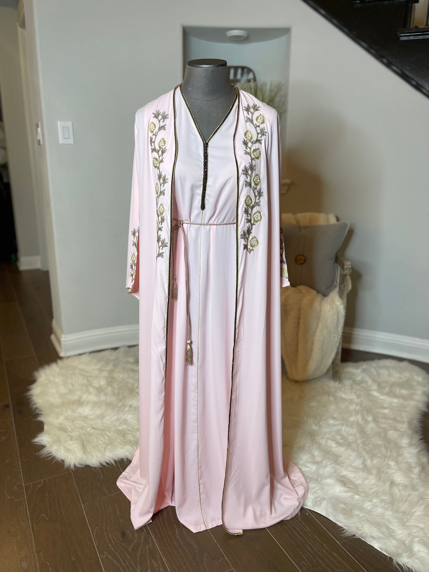 BEAUTIFUL SILKY CREPE SET