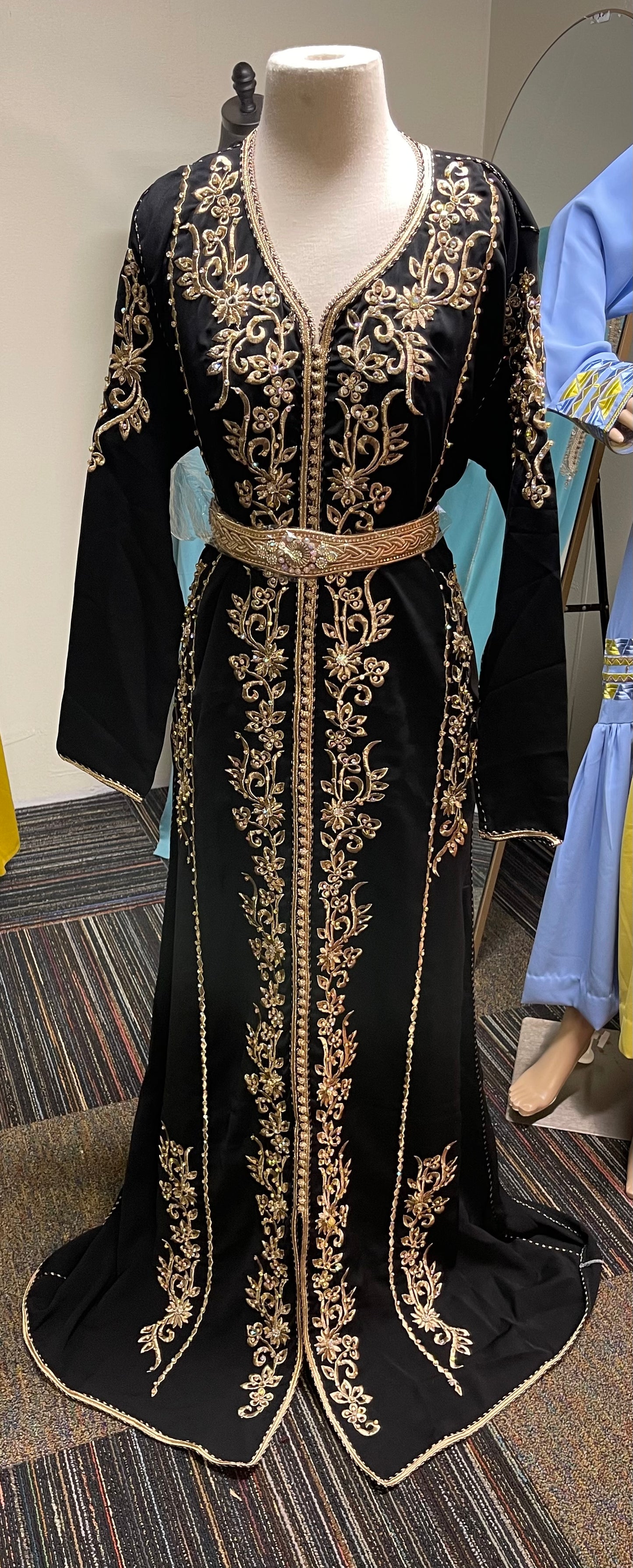 BLACK CAFTAN EMBROIDERY